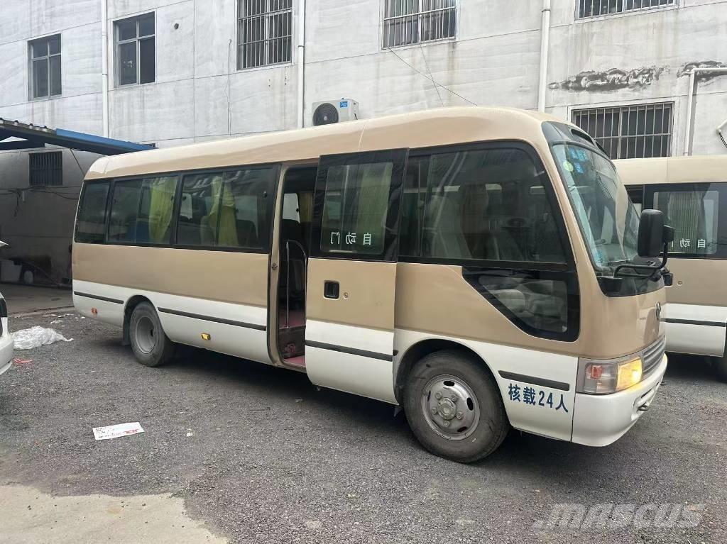 Toyota Coaster Autobuses interurbanos
