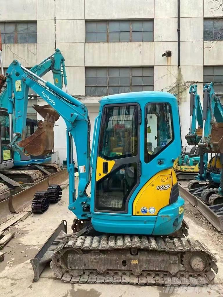 Kubota U 25 Mini excavadoras < 7t