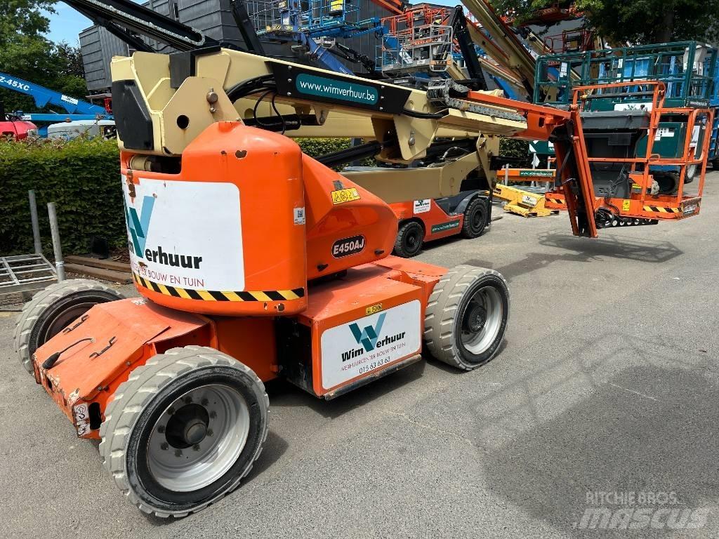 JLG E 450 AJ Plataforma de trabajo articulada