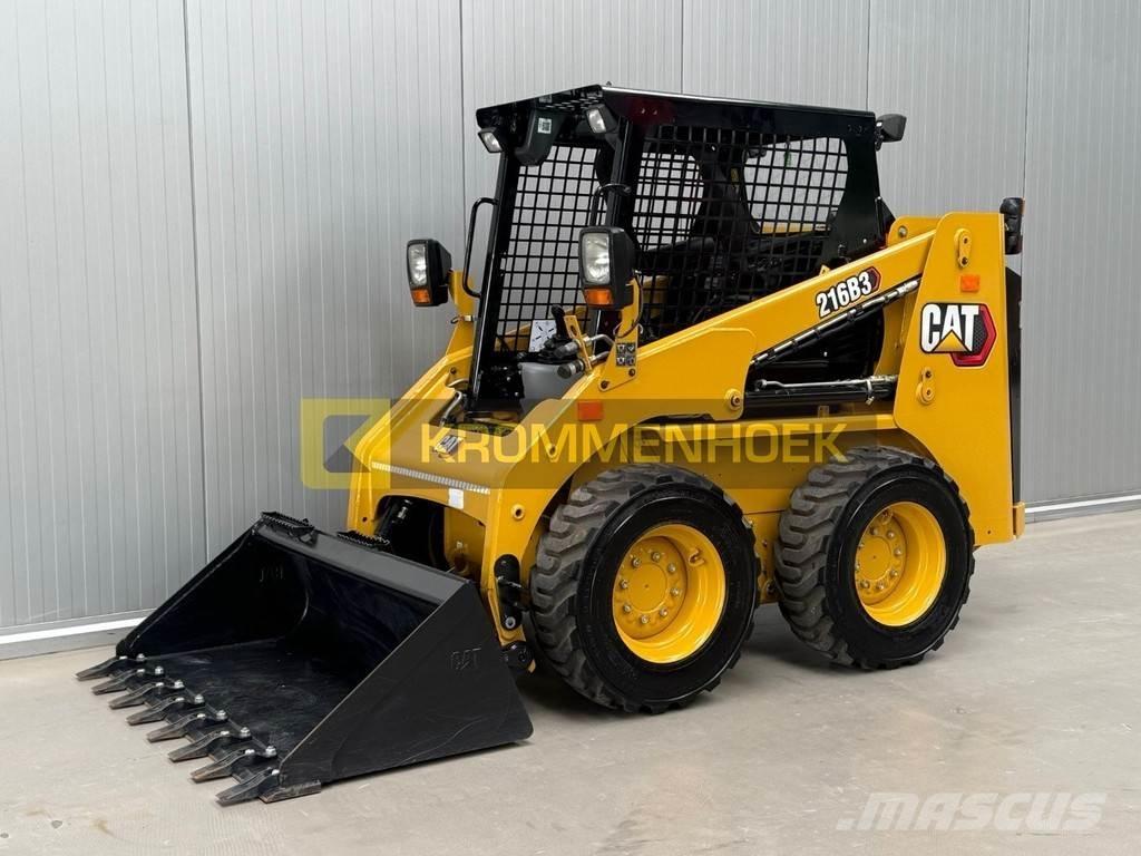CAT 216 B3 Minicargadoras