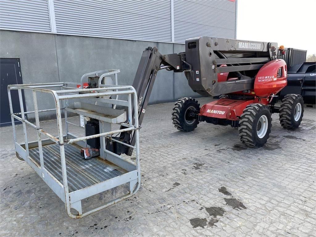 Manitou 160ATJ+ RC Plataforma de trabajo articulada