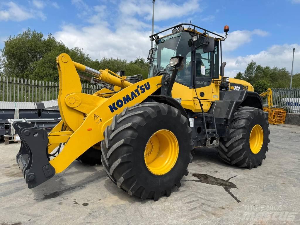 Komatsu WA320-7 Cargadoras sobre ruedas