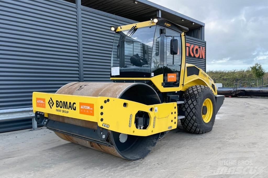 Bomag BW 213 D-5 Rodillos de un solo tambor