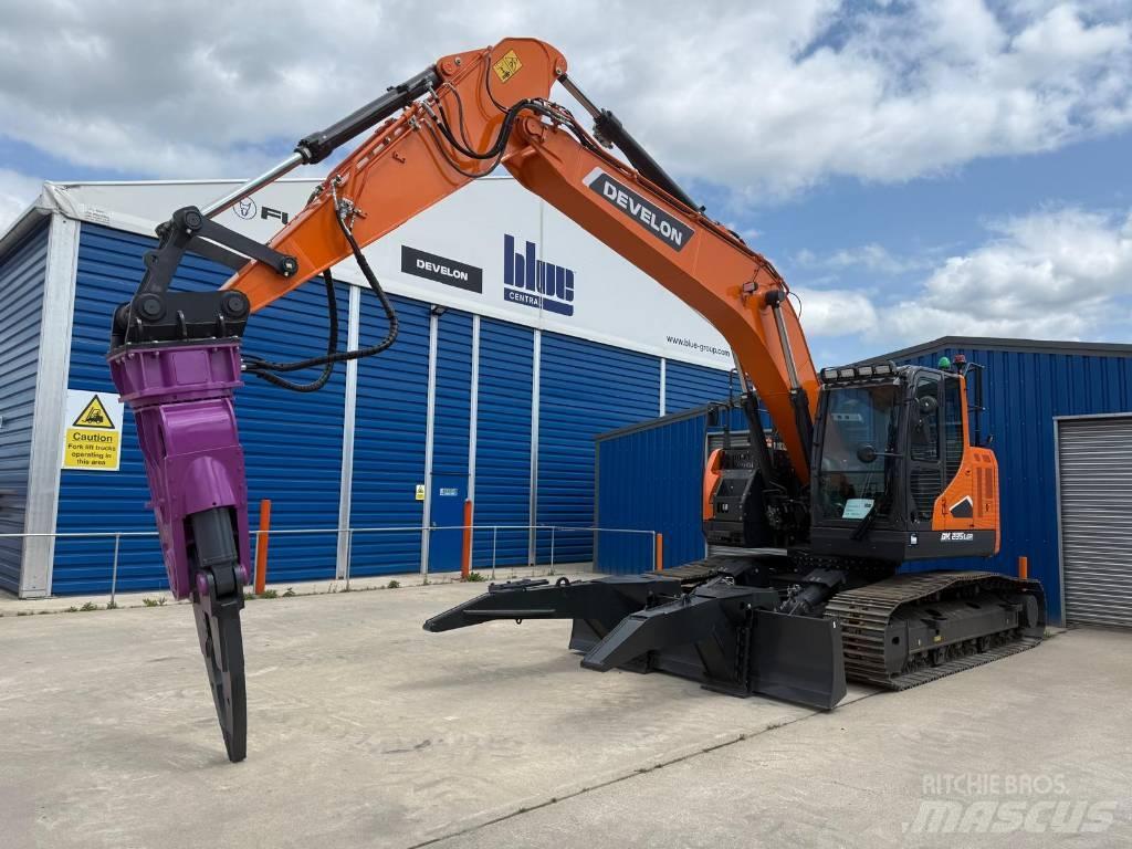 Develon DX 235 LCR-7 Excavadoras de cadenas