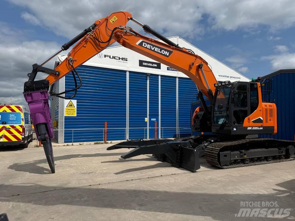 Develon DX 235 LCR-7 Excavadoras de cadenas