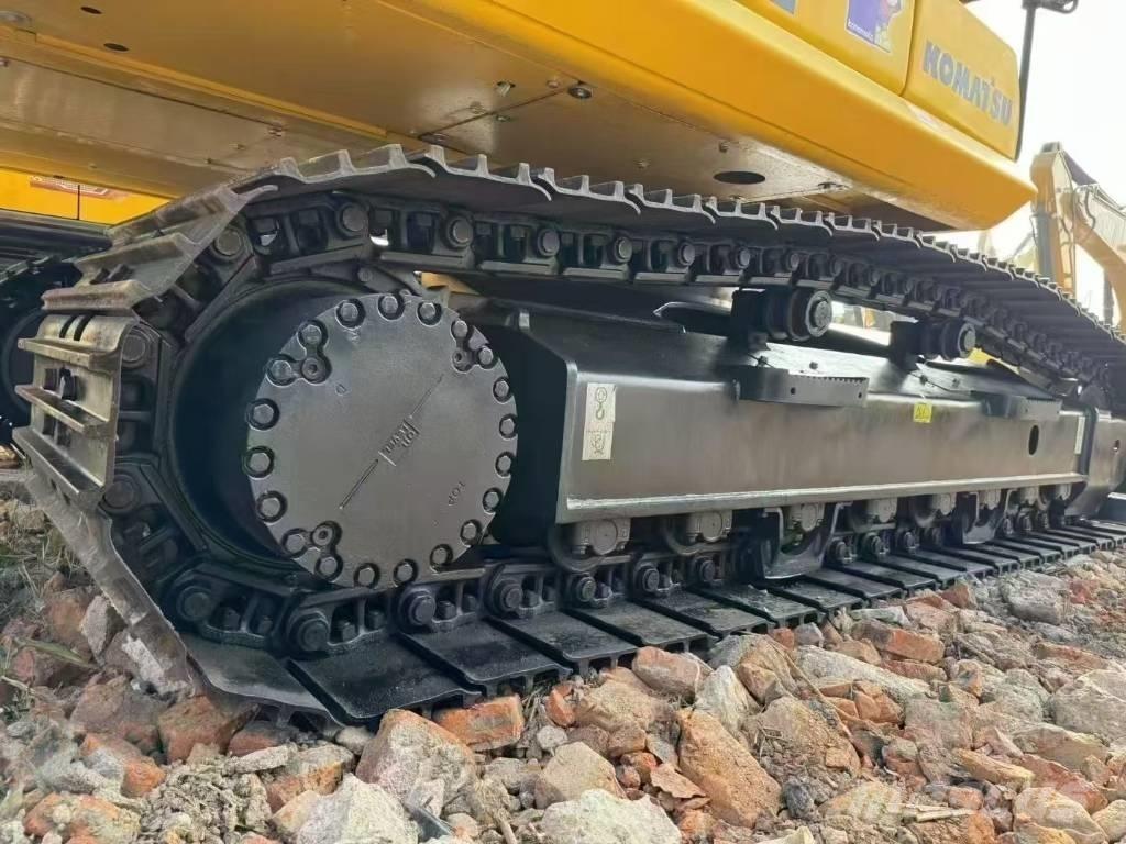 Komatsu PC 220 Excavadoras de cadenas