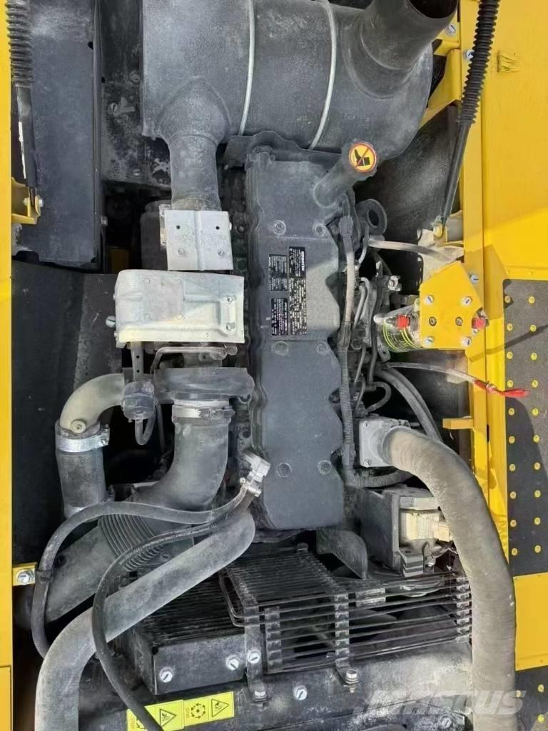 Komatsu PC 220 Excavadoras de cadenas