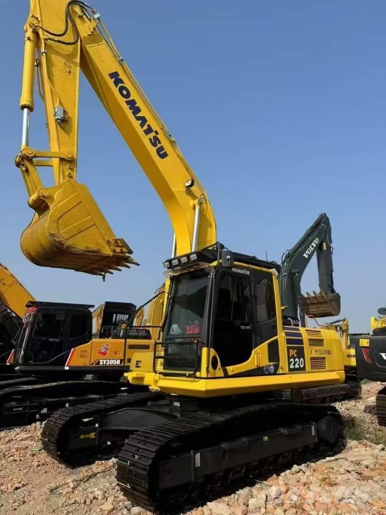 Komatsu PC 220 Excavadoras de cadenas