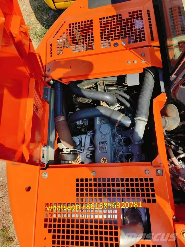 Hitachi ZX 135 US Excavadoras de cadenas