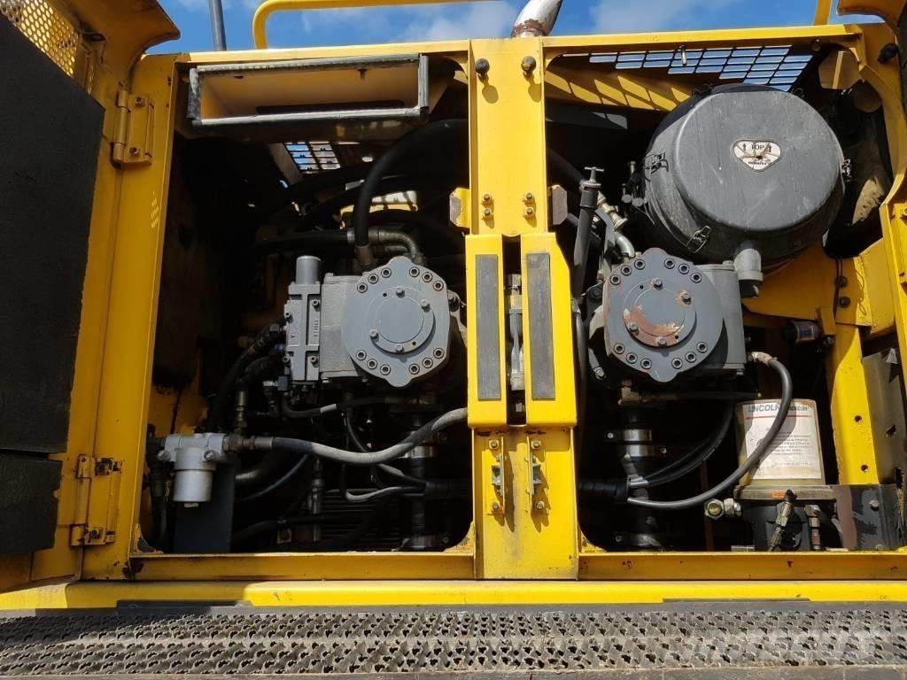 Komatsu PC 600 LC-8K Excavadoras de cadenas