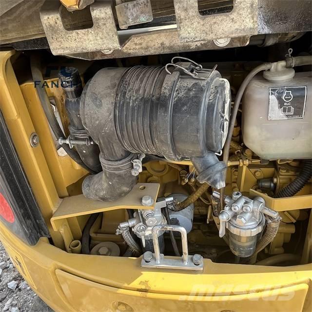 CAT 301.5 CR Mini excavadoras < 7t