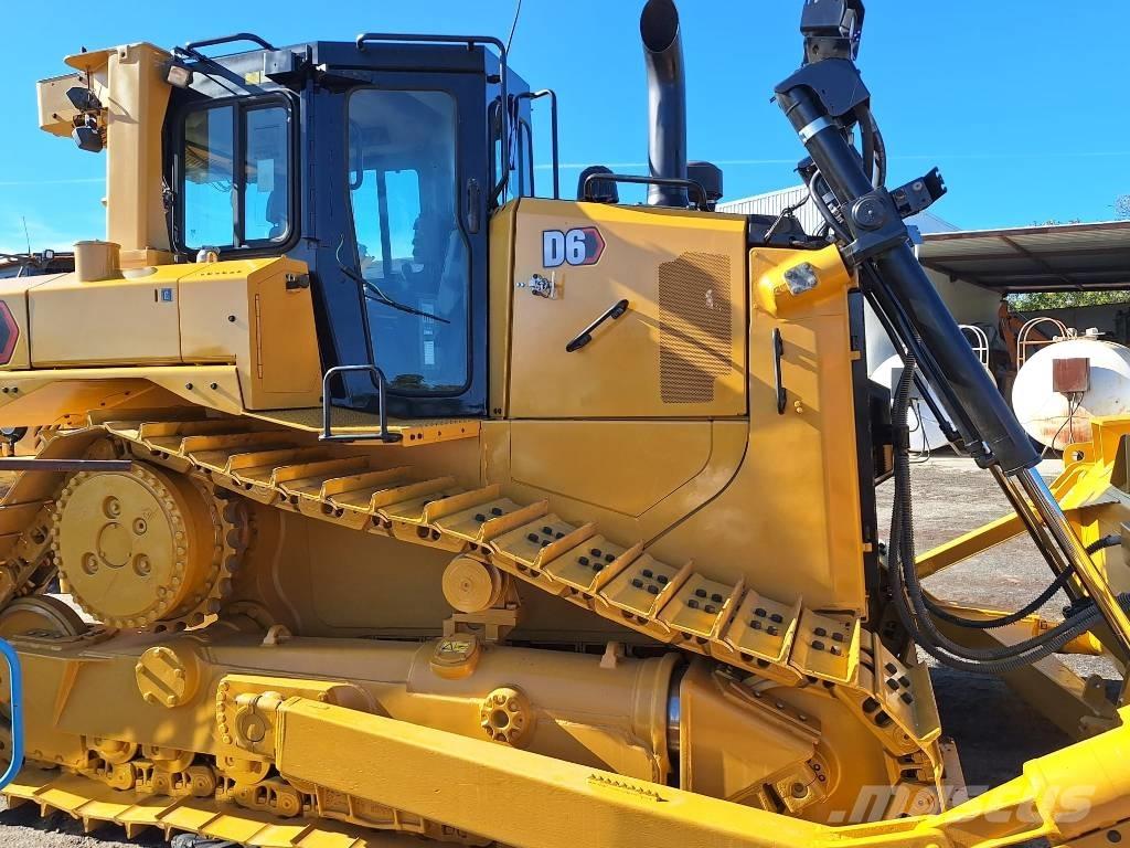 CAT D 6 T Buldozer sobre oruga