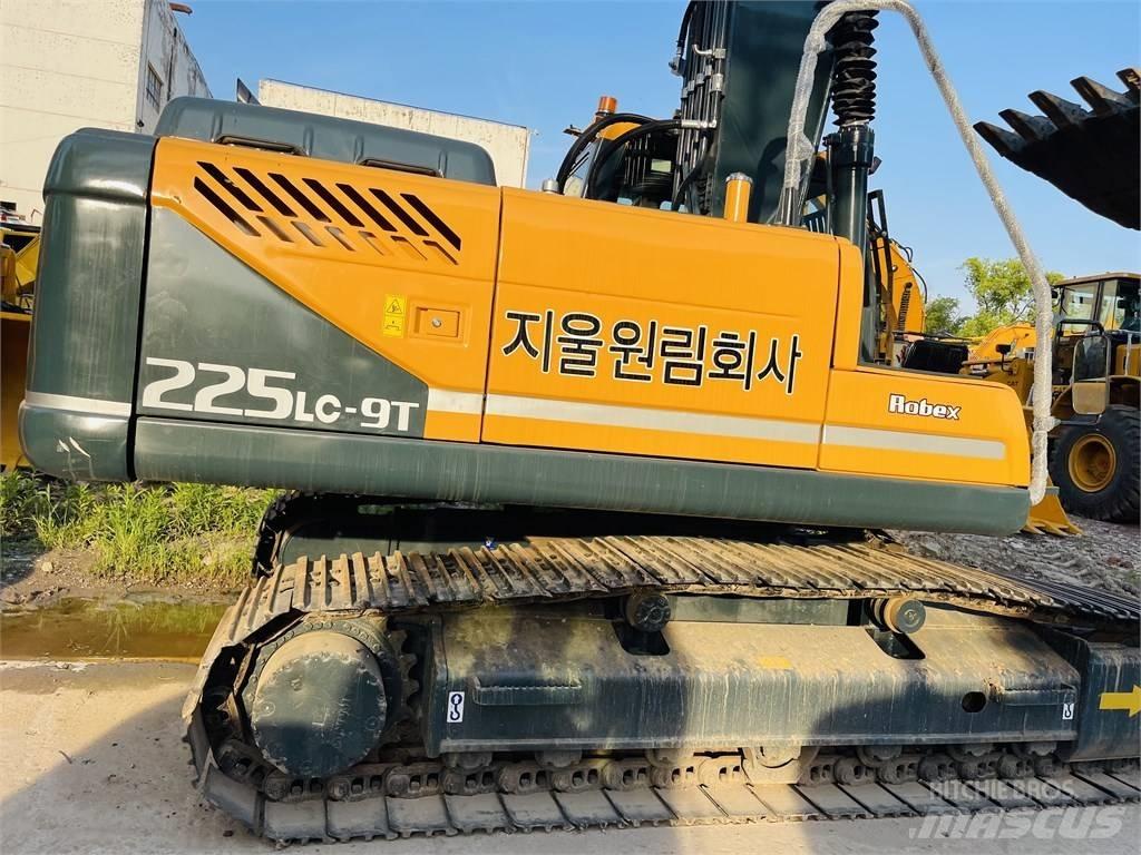 Hyundai 225 lc 9t Excavadoras de cadenas