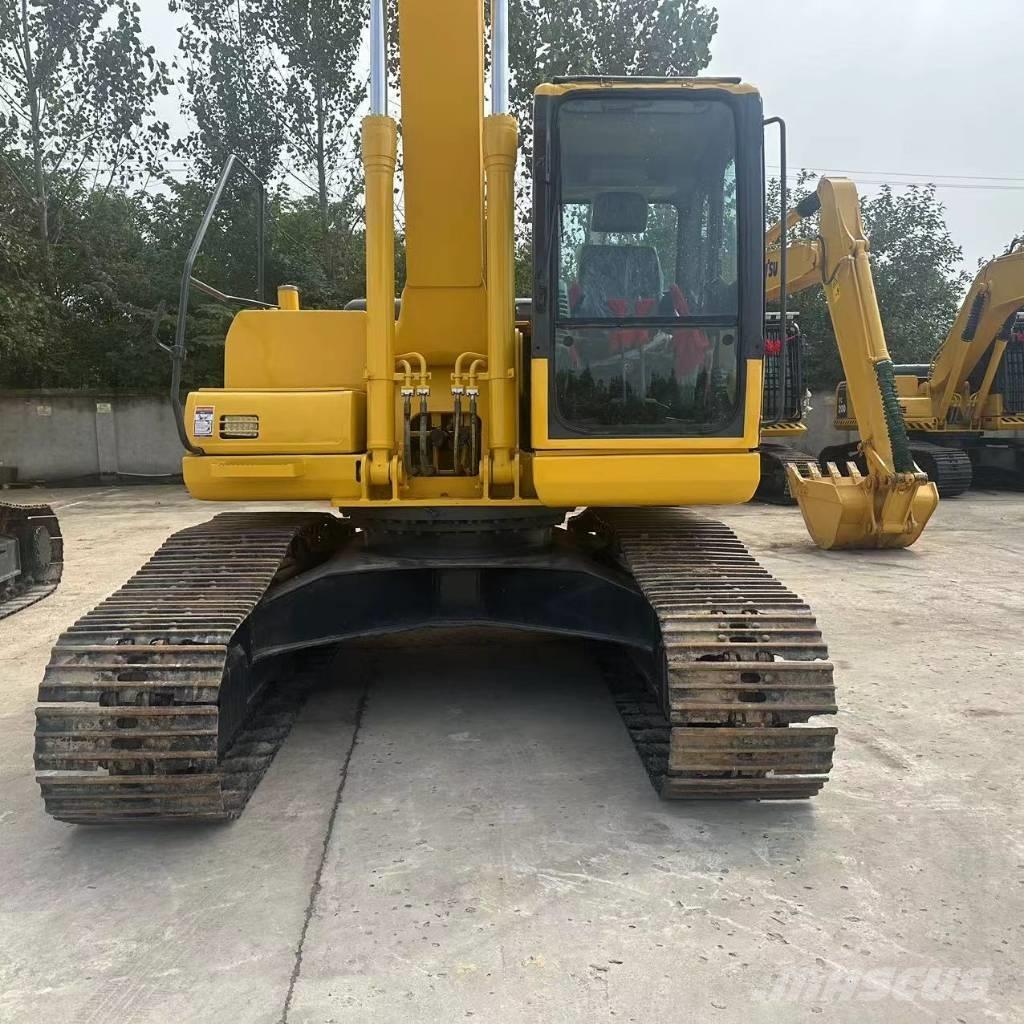 Komatsu PC 200-7 Excavadoras de cadenas
