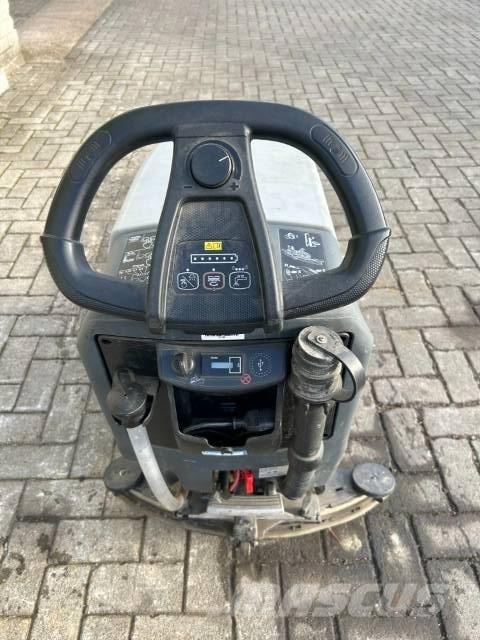 Nilfisk SC 40143 BD Barredoras