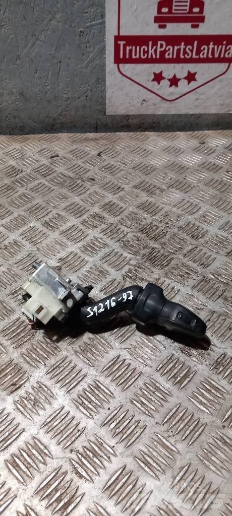 Scania R 440    1858199 Cabinas e interior