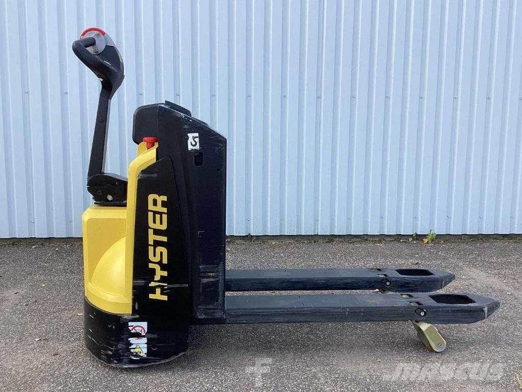 Hyster P2.0 Apiladores eléctricos