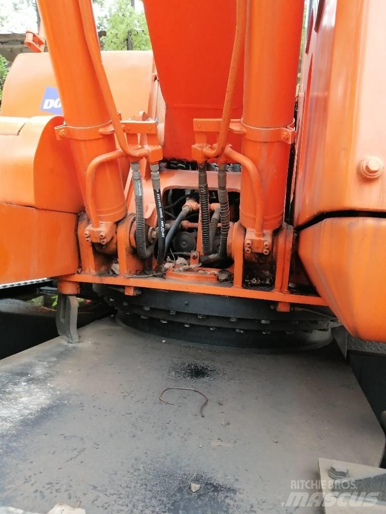 Doosan DH 150 W-7 Excavadoras de cadenas
