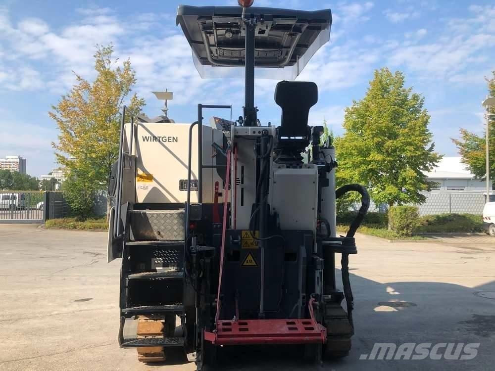 Wirtgen W 100 CFi Máquinas moledoras de asfalto en frío