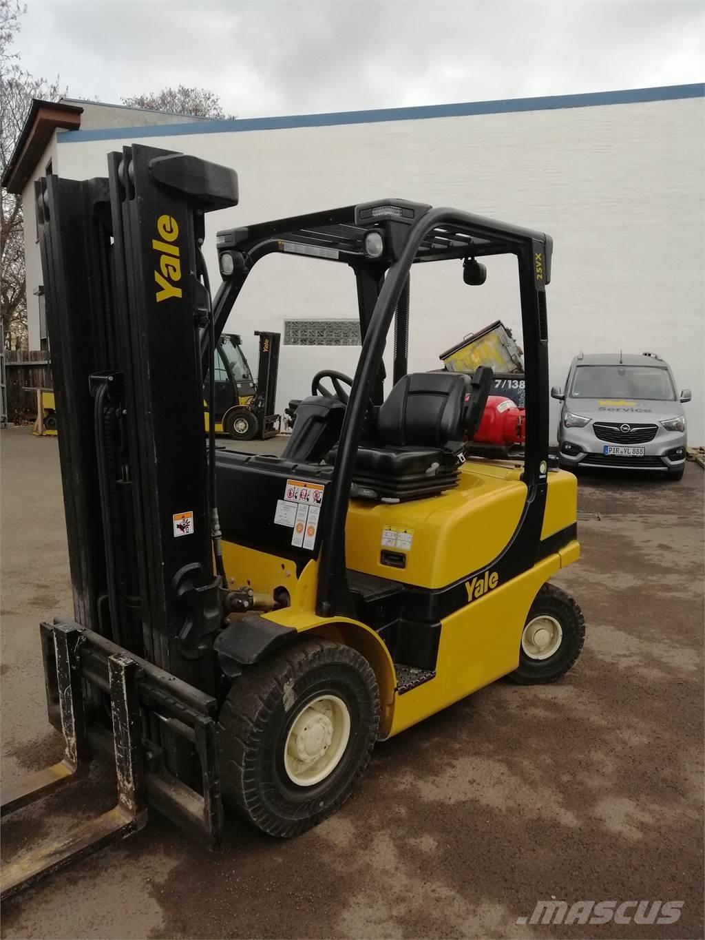 Yale GLP25VX-V Carretillas LPG