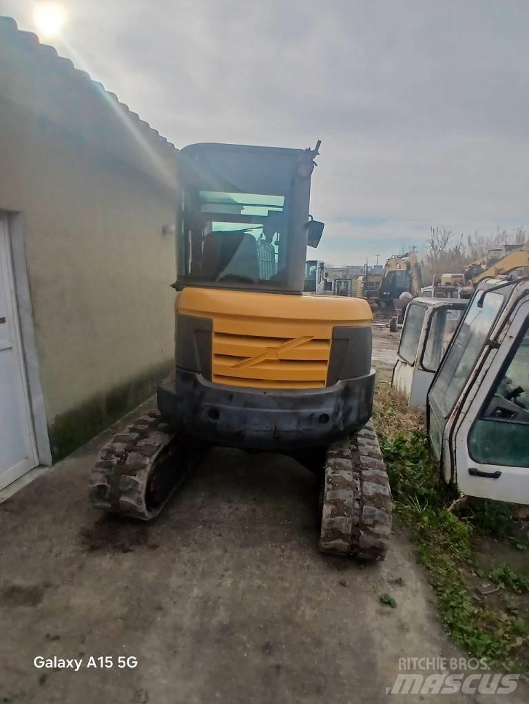 Volvo ECR 48 C Mini excavadoras < 7t