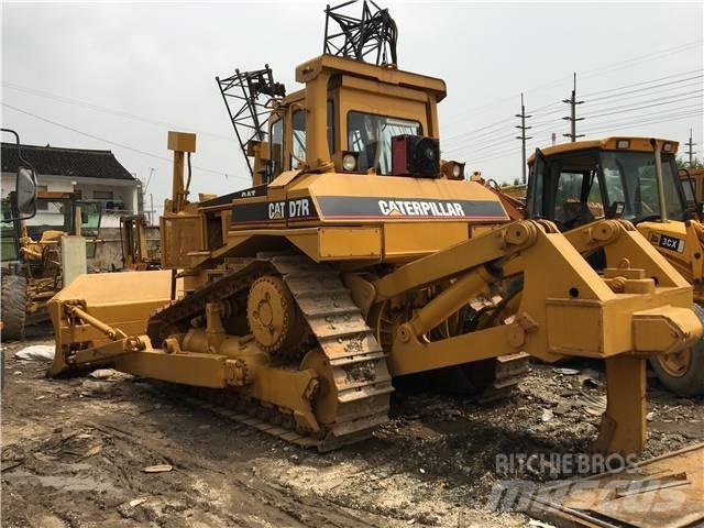 CAT D 7 R Buldozer sobre oruga