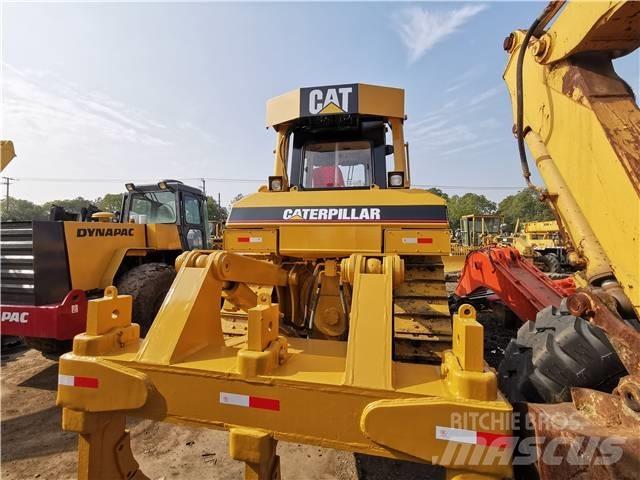 CAT D 7 R Buldozer sobre oruga