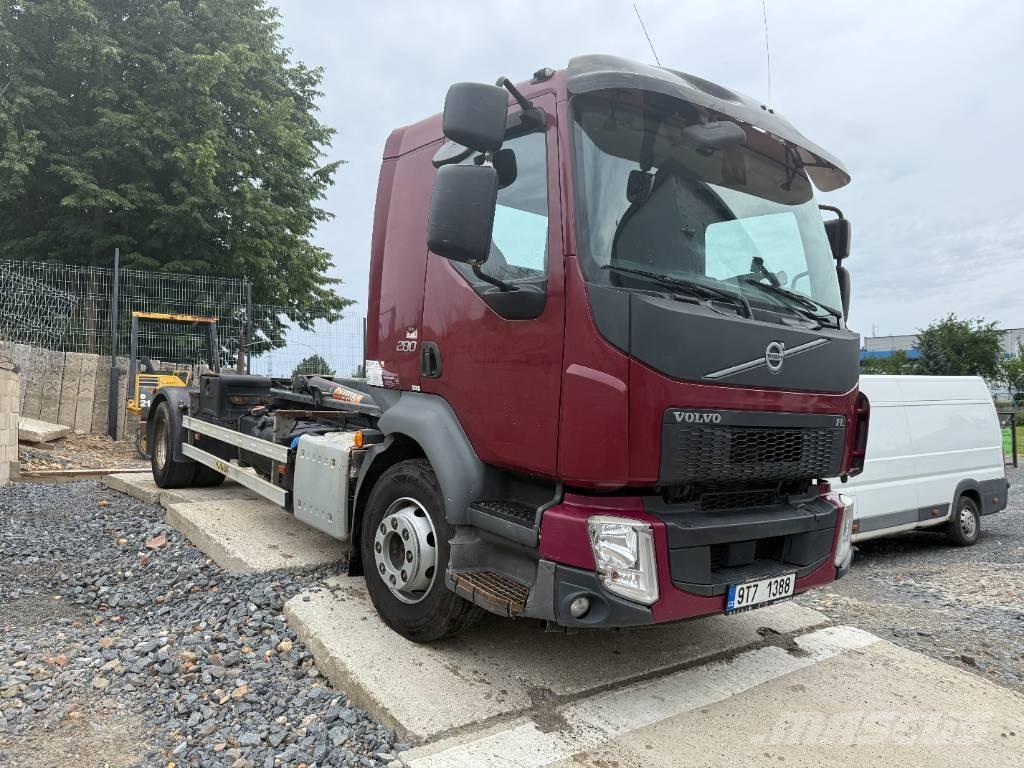 Volvo FL 280 Camiones polibrazo