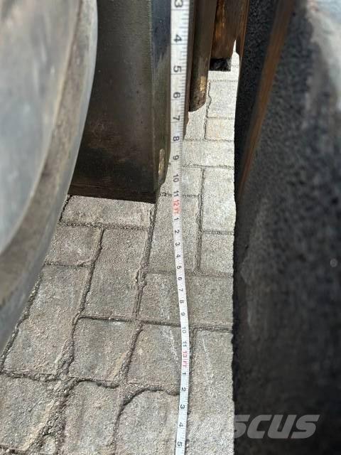 Kalmar DCB 28-1200 Carretillas diesel