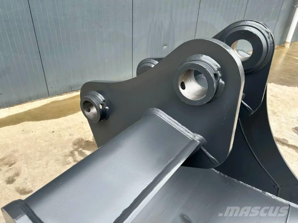 Hitachi ZX210 - 1.40m Cucharones