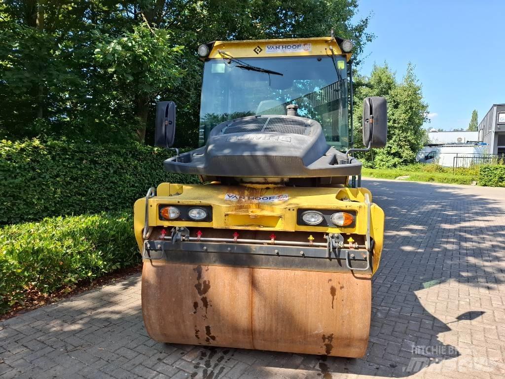 Bomag BW 174 AP-4i Rodillos de doble tambor