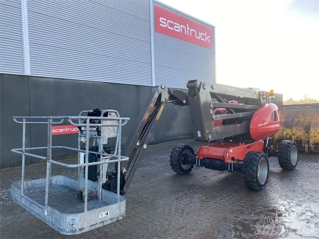 Manitou 160ATJ RC Plataforma de trabajo articulada