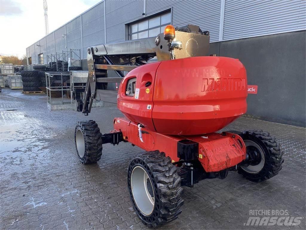 Manitou 160ATJ RC Plataforma de trabajo articulada