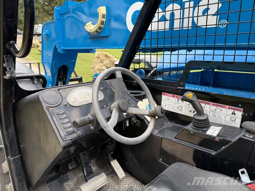 Genie GTH 844 Carretillas telescópicas