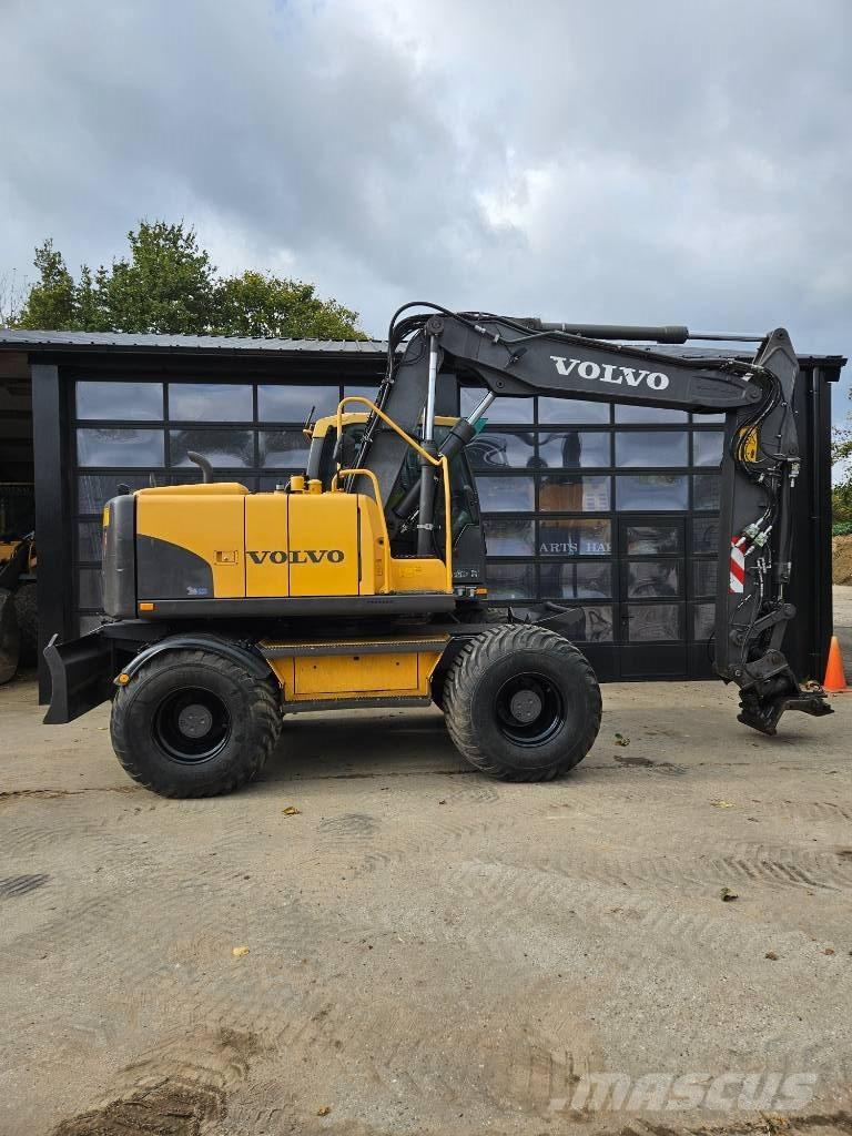 Volvo EW 140 C Excavadoras de ruedas