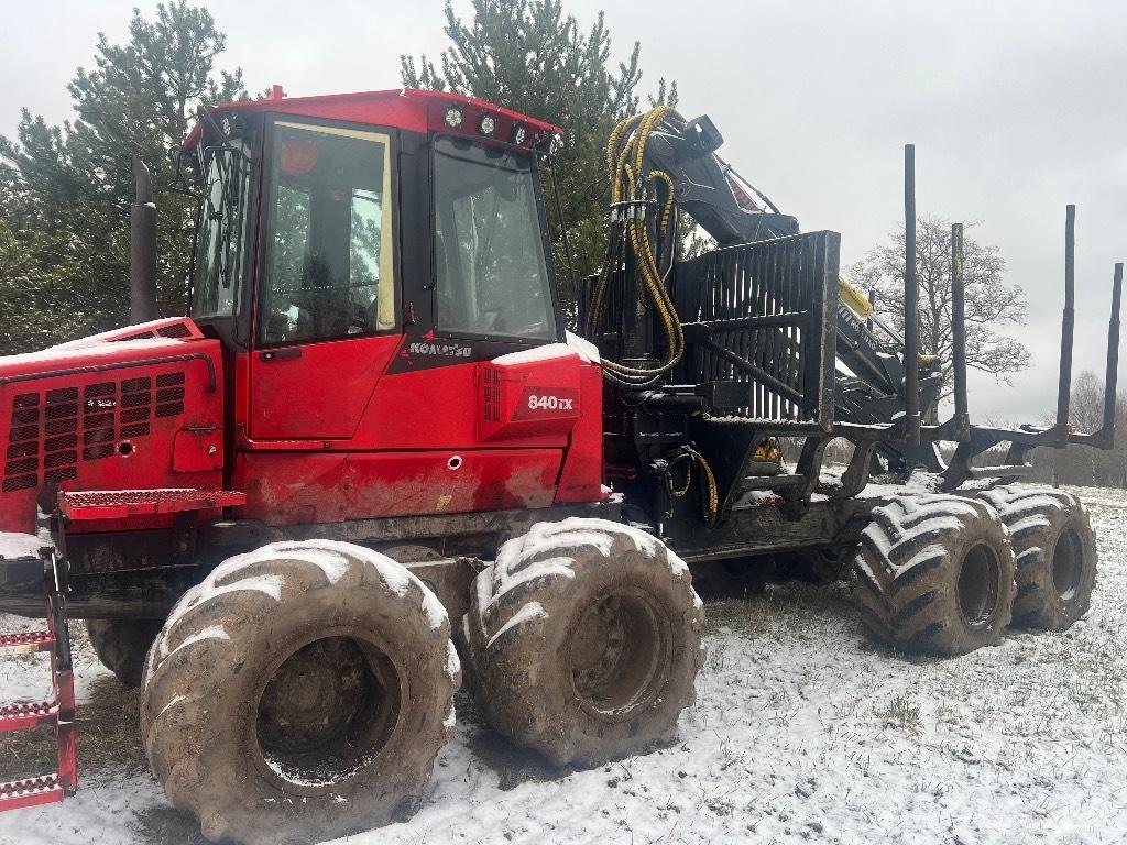 Komatsu 840 TX Autocargadoras