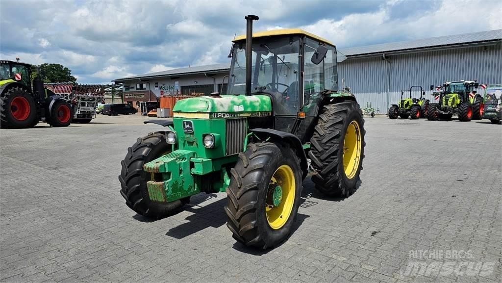 John Deere 2040A Tractores