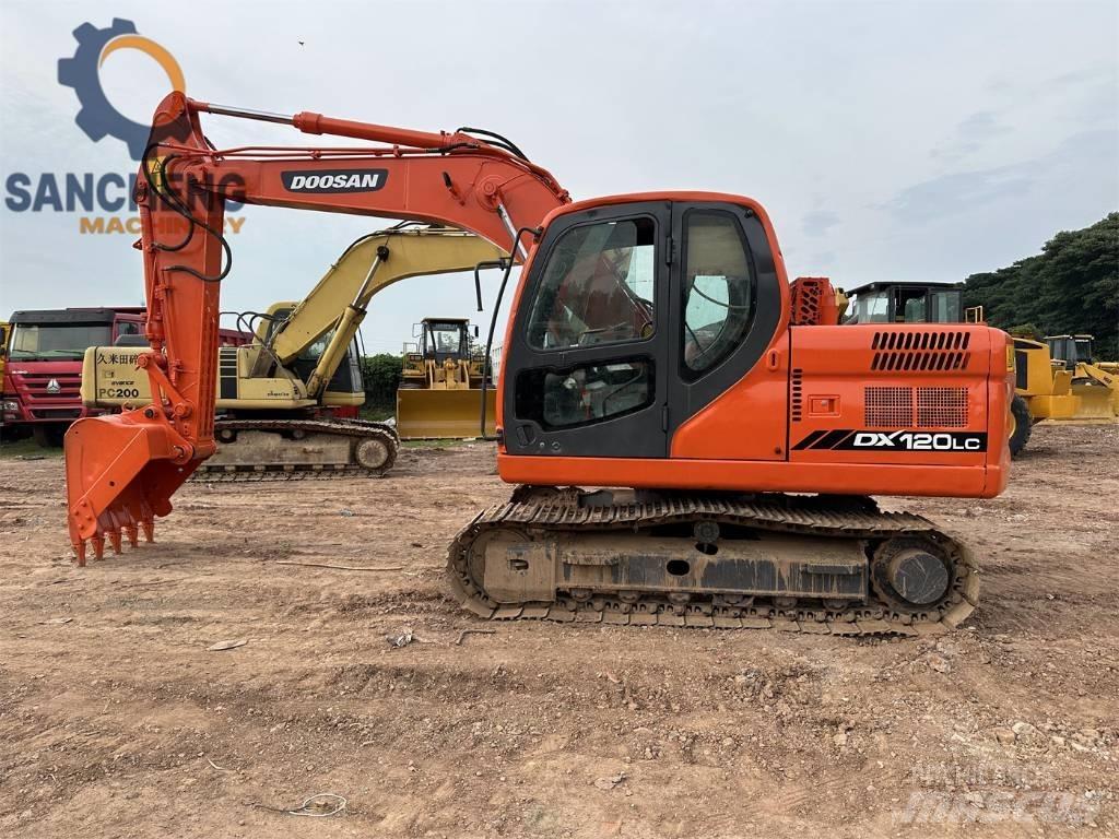 Doosan DX 120 Excavadoras 7t - 12t
