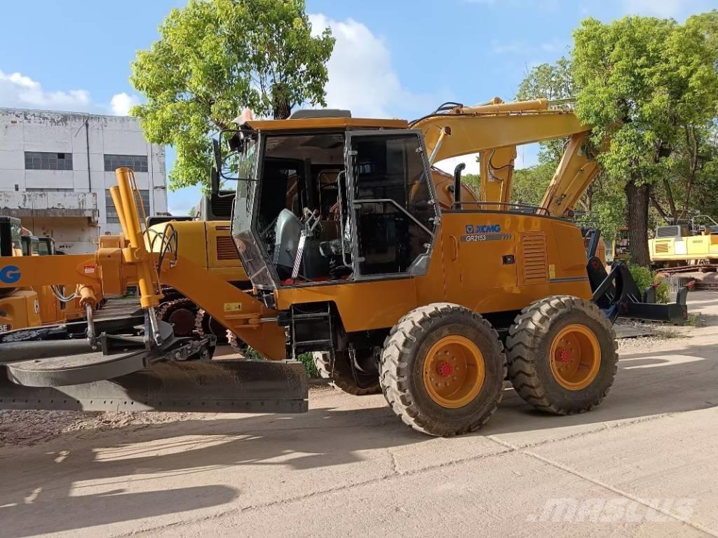 XCMG GR 2153 Motoniveladoras