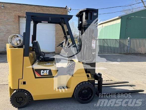 CAT GC40KSTR Carretillas diesel