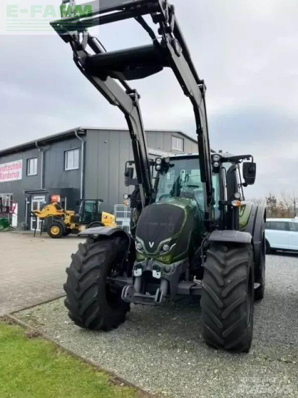 Valtra n155ea Tractores