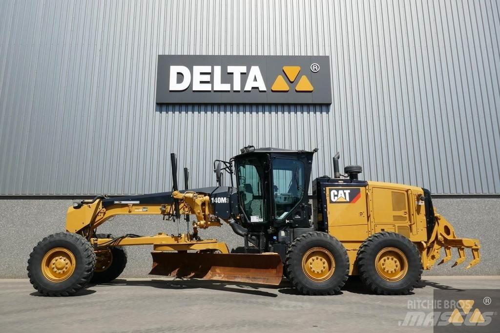 CAT 140M3 Motoniveladoras