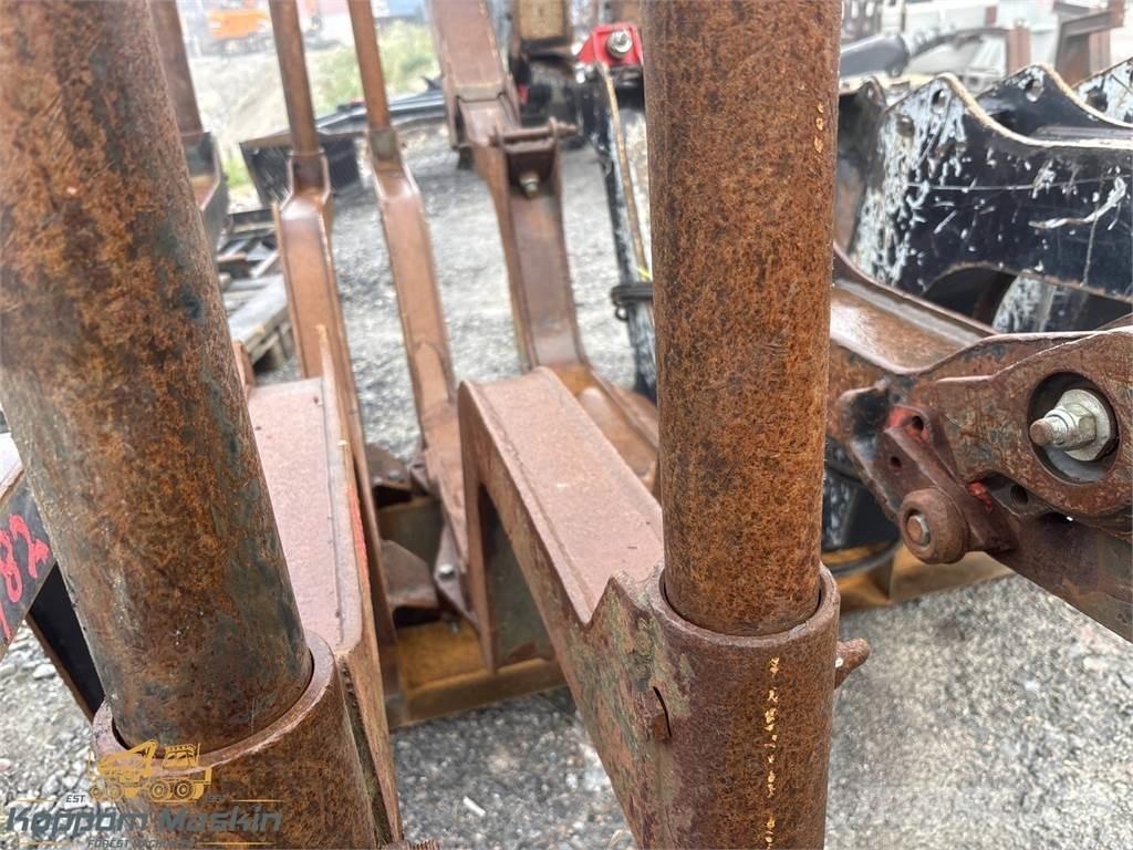 Valmet 840 Otros componentes