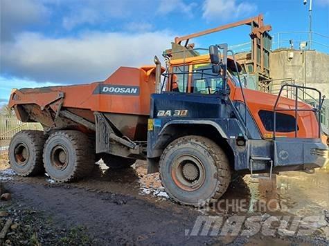 Doosan DA 30 -7 Dúmpers articulados