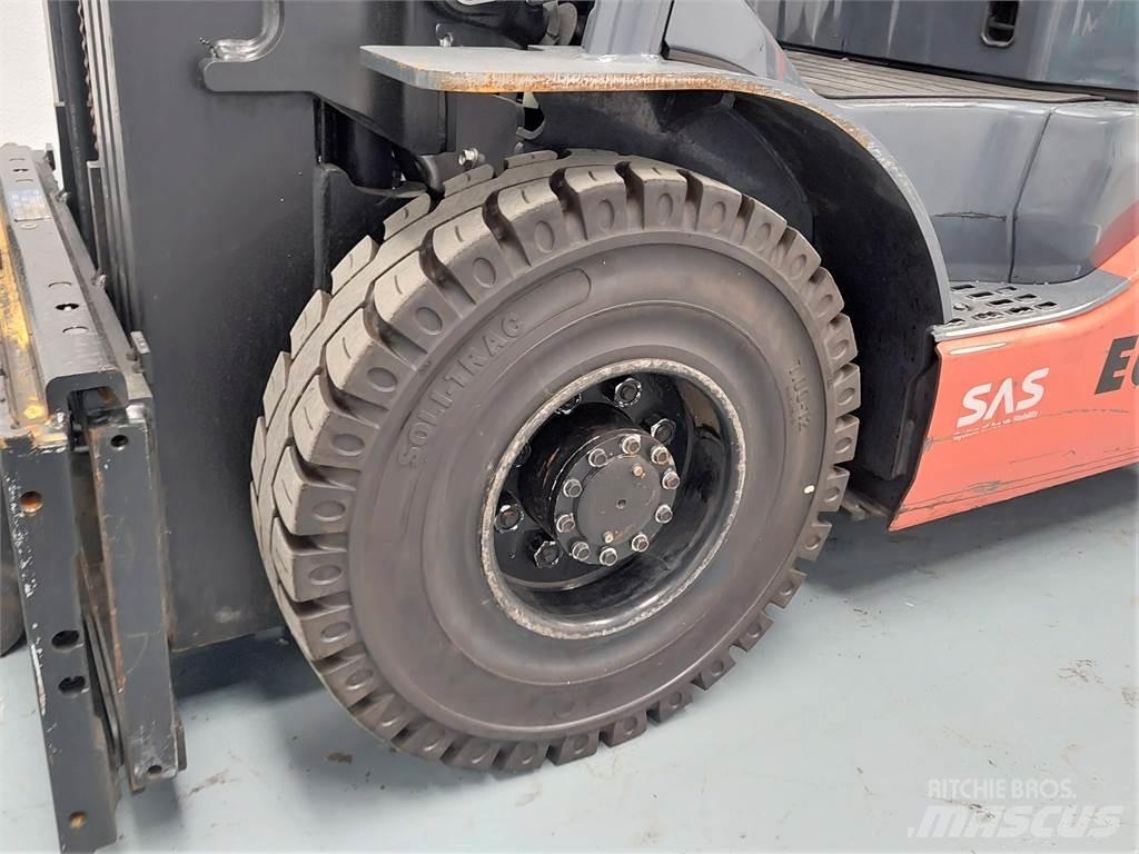 Toyota 02 8FDF25 Carretillas diesel