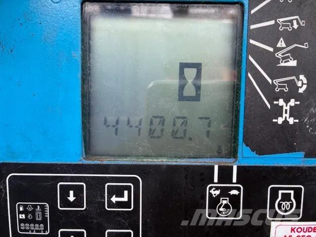 Genie ZX135/70 Plataforma de trabajo articulada