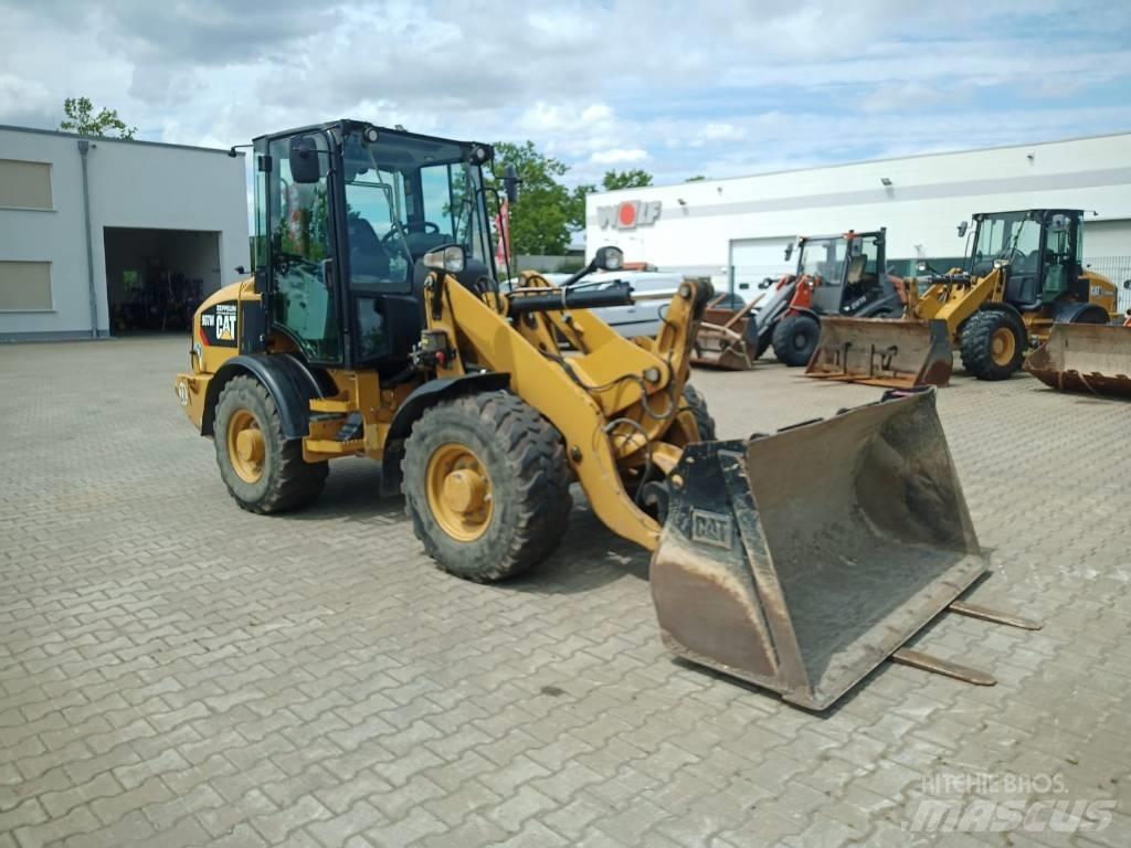 CAT 907 M Cargadoras sobre ruedas