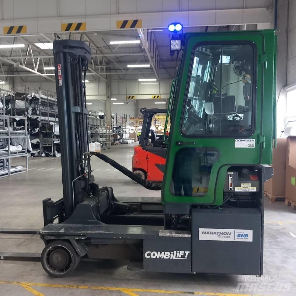 Combilift C 4000 E 4 vías o cuatro caminos