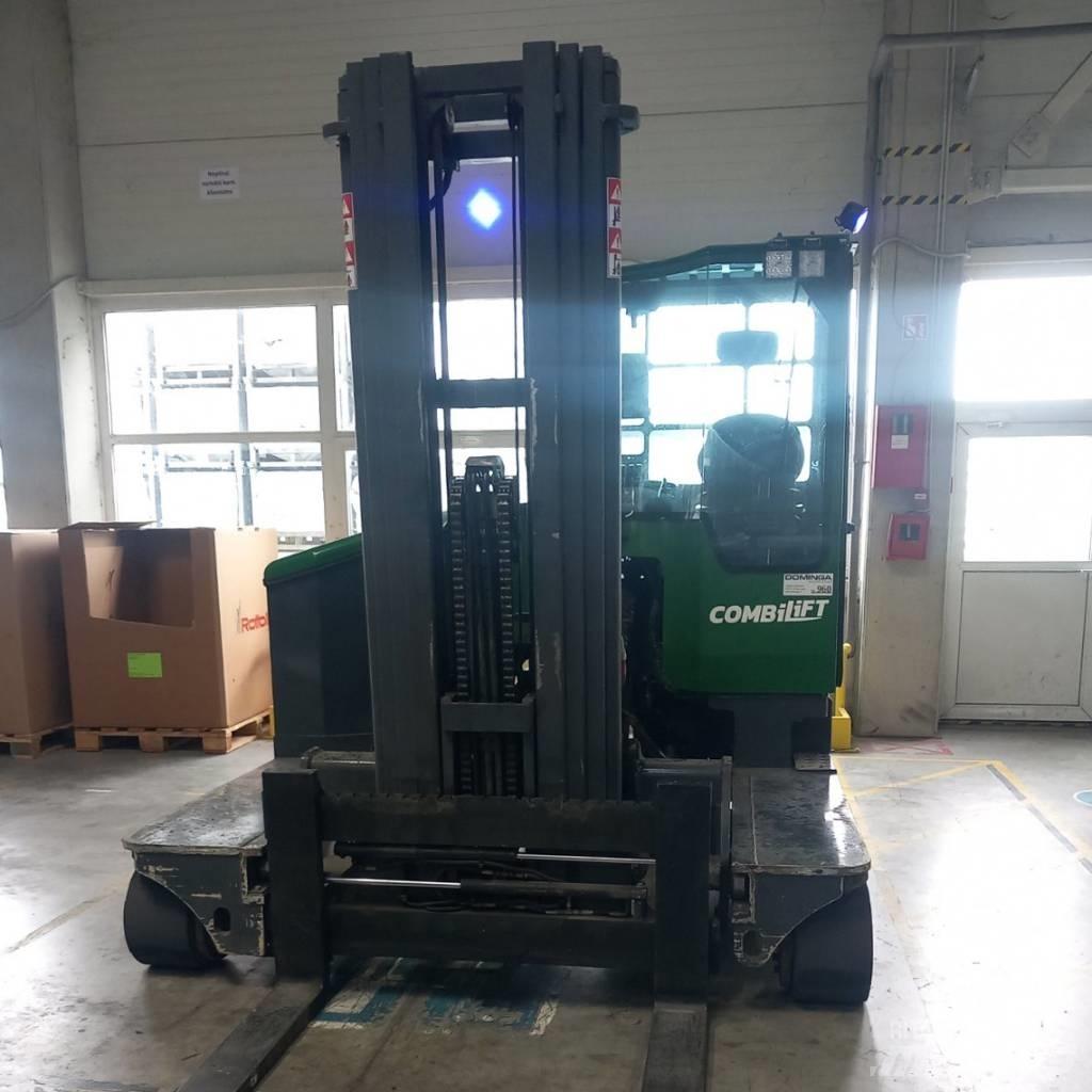 Combilift C 4000 E 4 vías o cuatro caminos