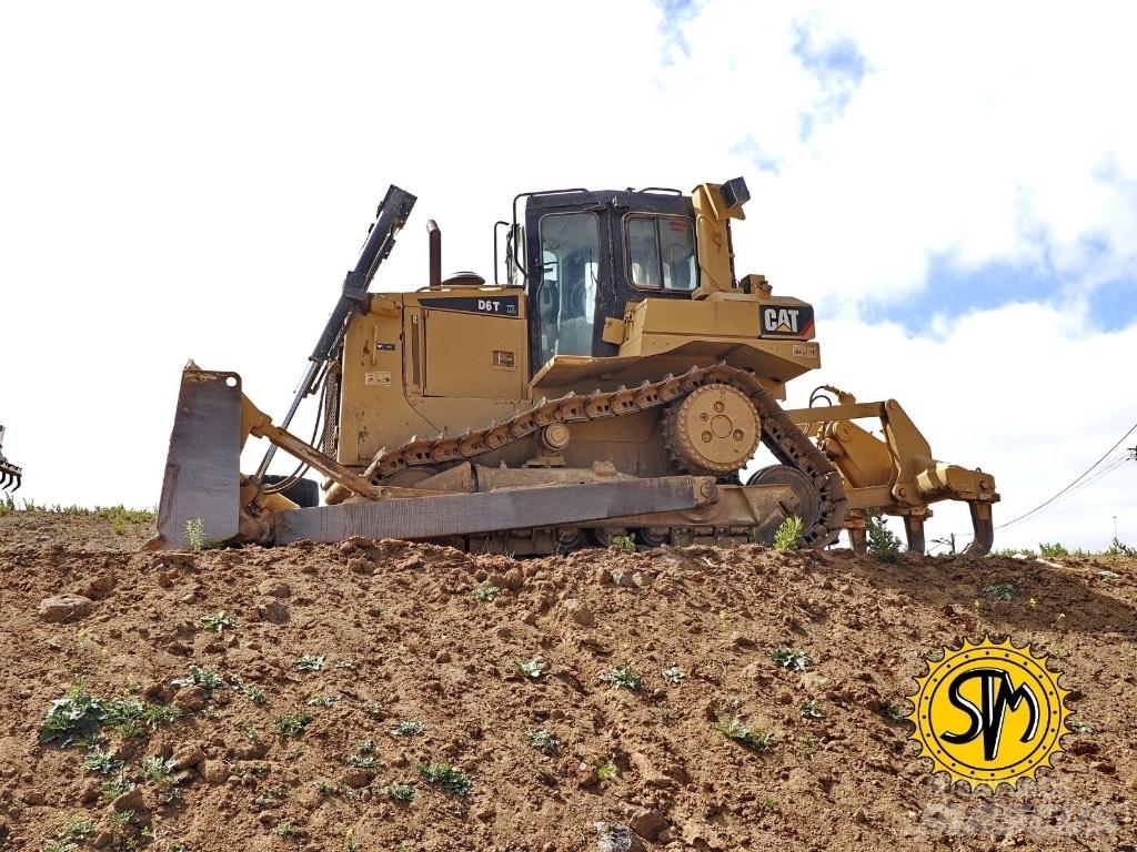 CAT D 6 T XL Buldozer sobre oruga